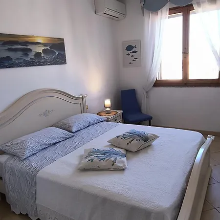 Апартаменти Casa Mares, An Oasis Of Relaxation And Comfort In Ольбія